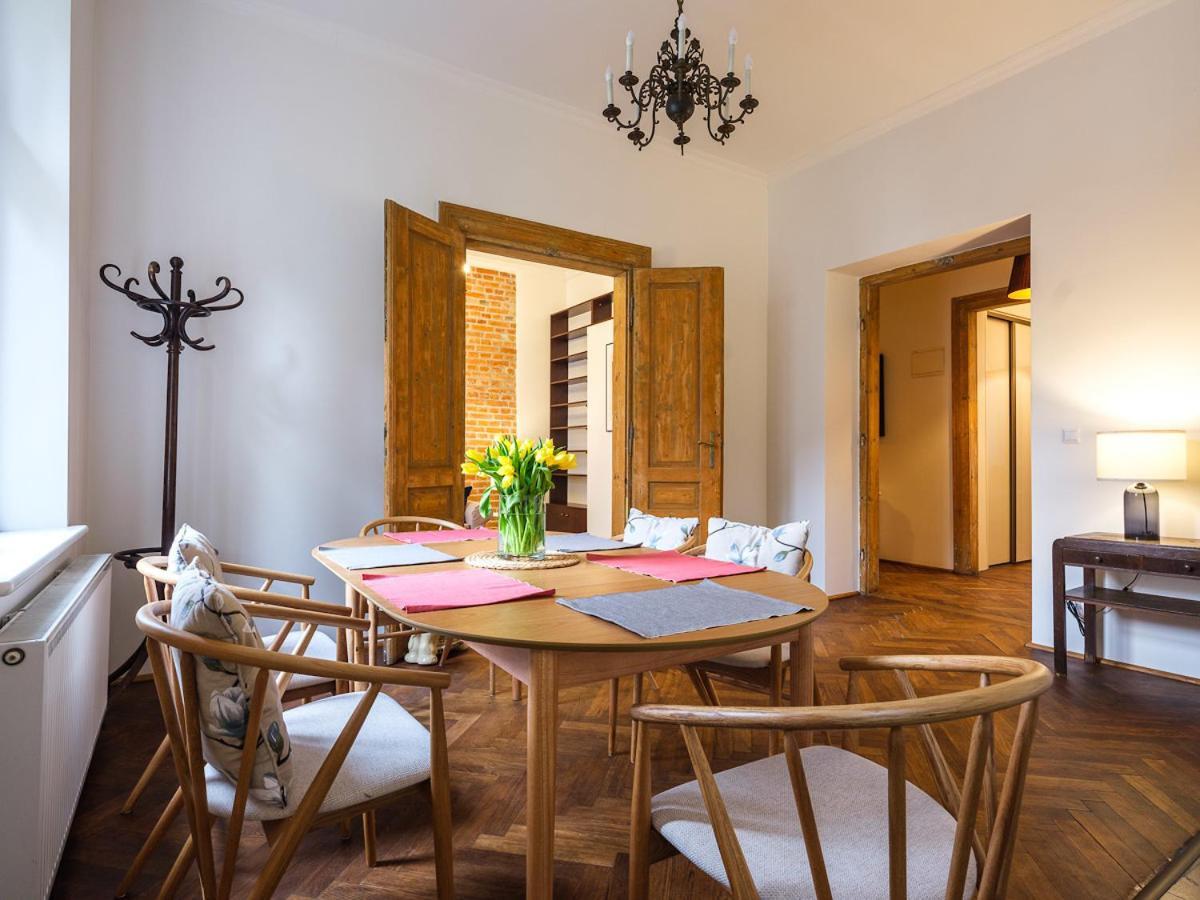 Central Apartments By Tyzenhauz Cracovia Esterno foto