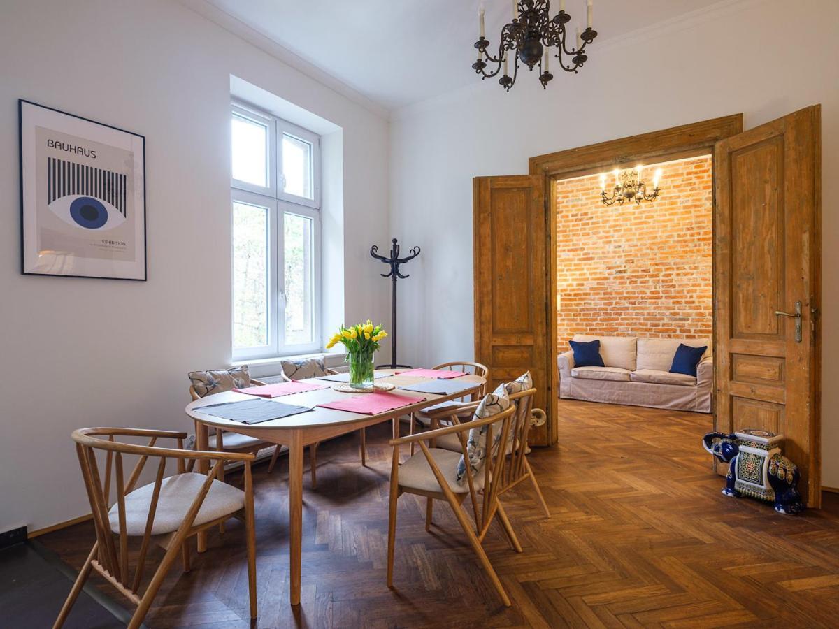 Central Apartments By Tyzenhauz Cracovia Esterno foto